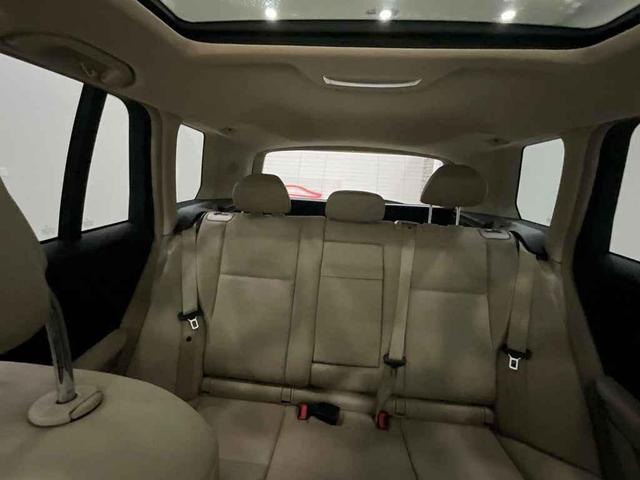 Photo of 2011 Burgundy Mercedes-Benz GLK-Class
