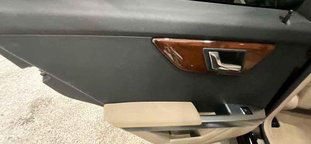 Photo of 2011 Burgundy Mercedes-Benz GLK-Class