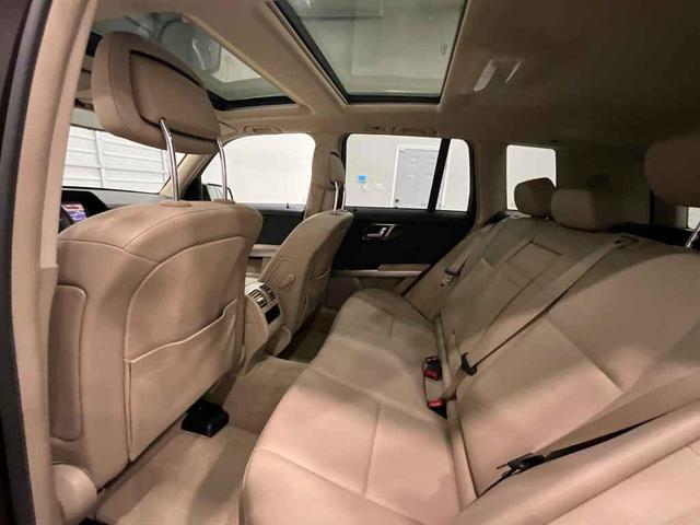 Photo of 2011 Burgundy Mercedes-Benz GLK-Class