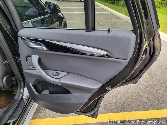 Photo of 2021 Black Sapphire Metallic BMW X1