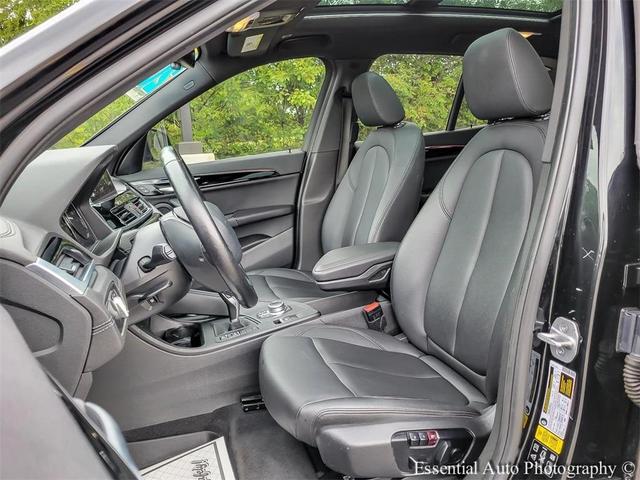 Photo of 2021 Black Sapphire Metallic BMW X1