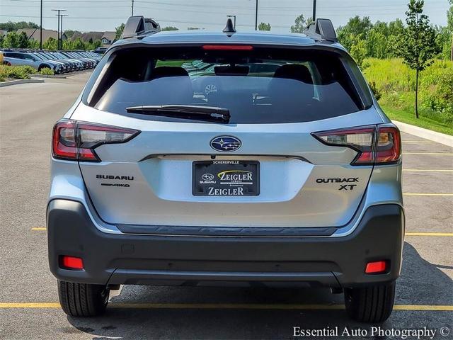 Photo of 2025 Ice Silver Subaru Outback