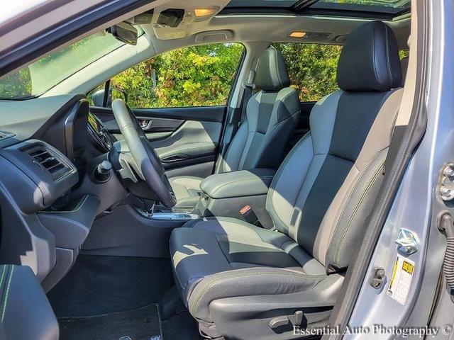 Photo of 2024 Ice Silver Metallic Subaru Ascent