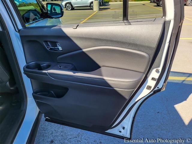 Photo of 2021 Platinum White Pearl Honda Pilot