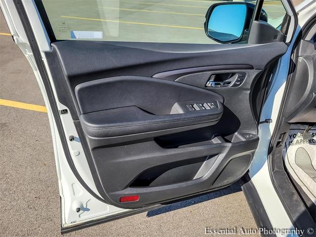 Photo of 2021 Platinum White Pearl Honda Pilot