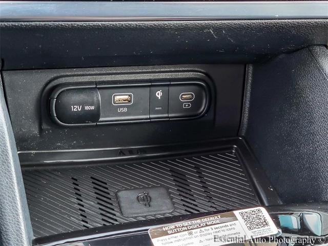 Photo of 2023 Sapphire Blue Kia Sportage