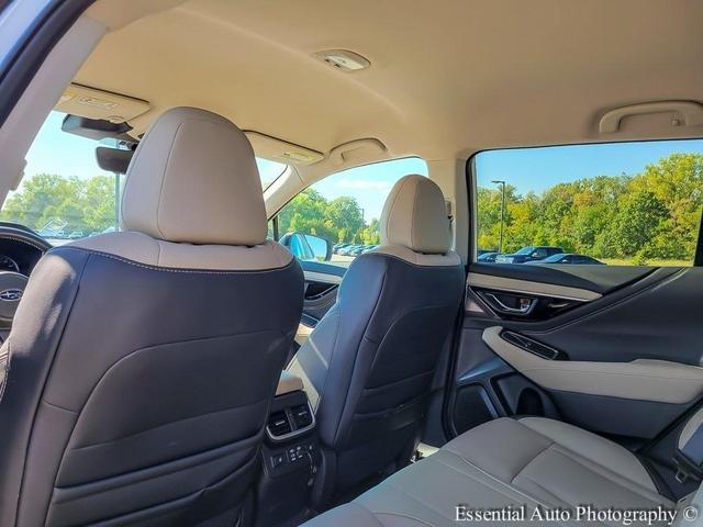 Photo of 2024 Crystal White Pearl Subaru Outback