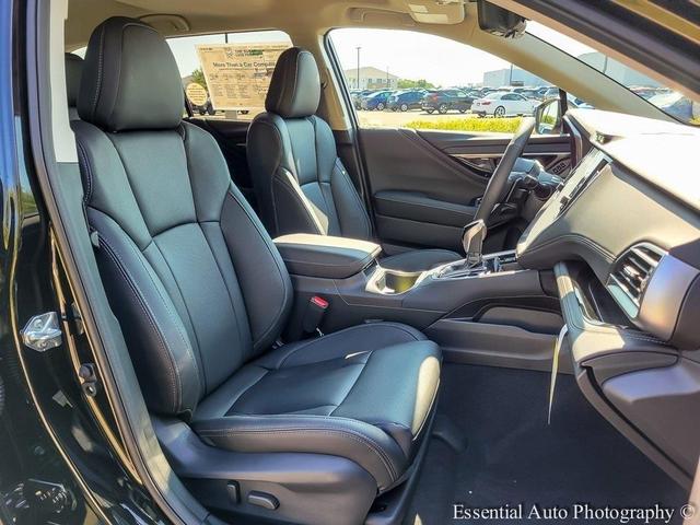 Photo of 2025 Crystal Black Silica Subaru Outback