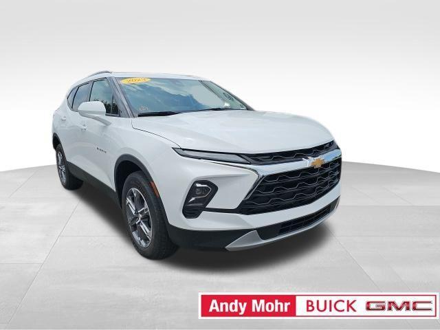 Photo of 2023 Summit White Chevrolet Blazer