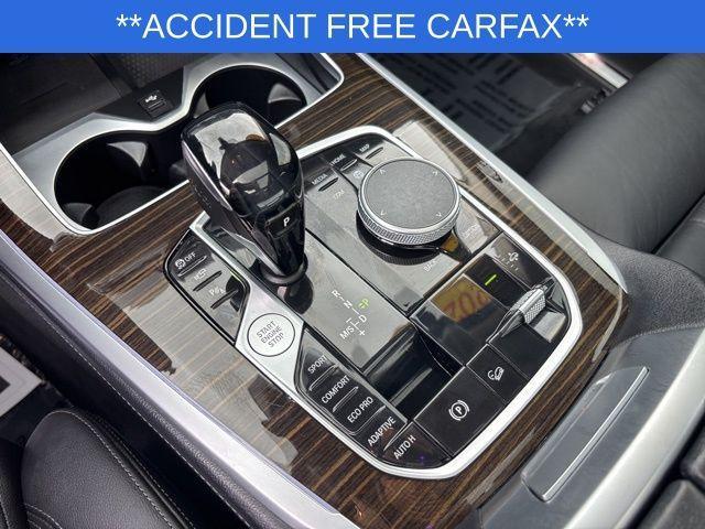 Photo of 2021 Gray Metallic BMW X7