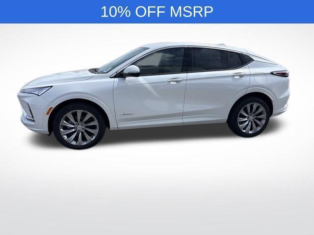 Photo of 2025 White Frost Buick Envista