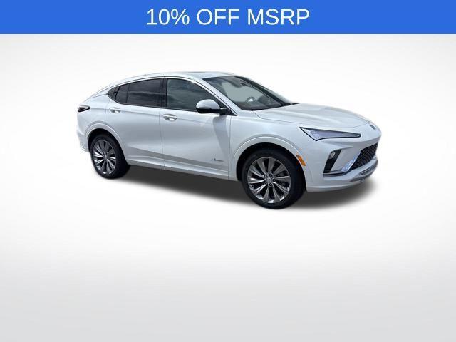 Photo of 2025 White Frost Buick Envista