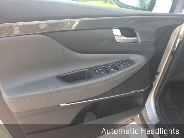 Photo of 2022 Shimmering Silver Pearl Hyundai SANTA FE