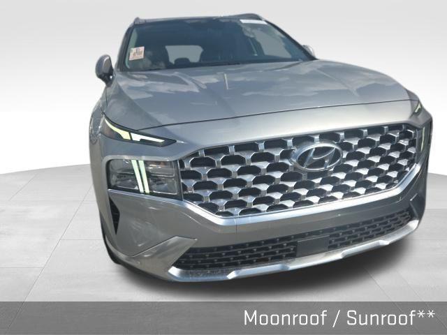Photo of 2022 Shimmering Silver Pearl Hyundai SANTA FE
