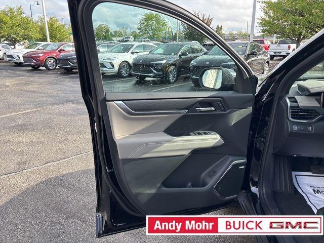 Photo of 2025 Ebony Twilight Metallic GMC Acadia