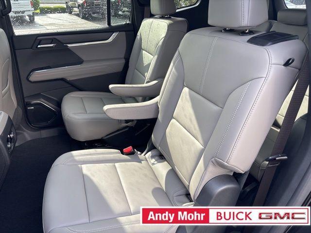 Photo of 2025 Ebony Twilight Metallic GMC Acadia