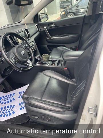 Photo of 2017 Snow White Pearl Kia Sportage