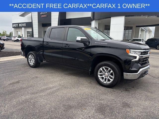 Photo of 2022 Black Chevrolet Silverado 1500