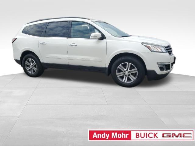 Photo of 2015 White Chevrolet Traverse