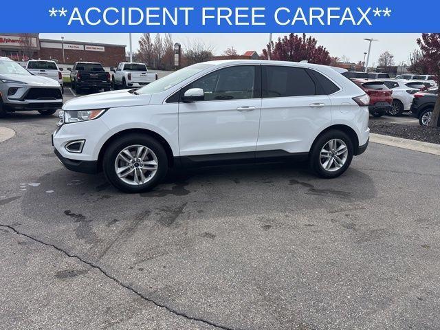 Photo of 2017 Oxford White Ford Edge