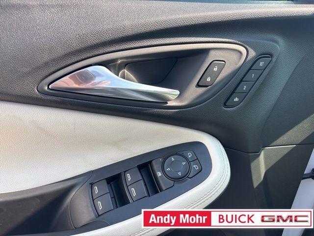 Photo of 2026 White Buick Encore GX