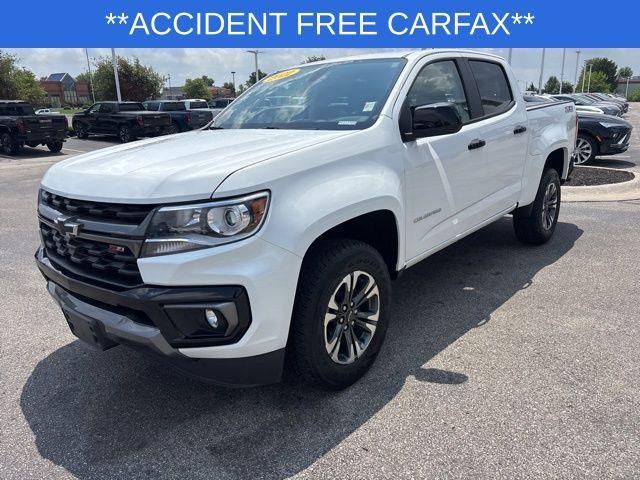 Photo of 2022 Summit White Chevrolet Colorado