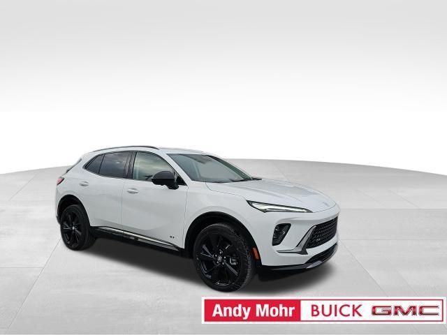 Photo of 2025 Summit White Buick Envision