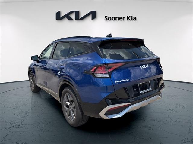 Photo of 2025 Sapphire Blue Kia Sportage