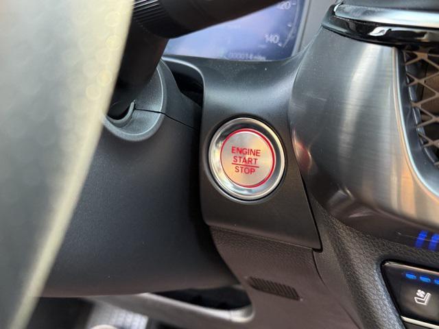 Photo of 2025 Solar Silver Metallic Acura ADX