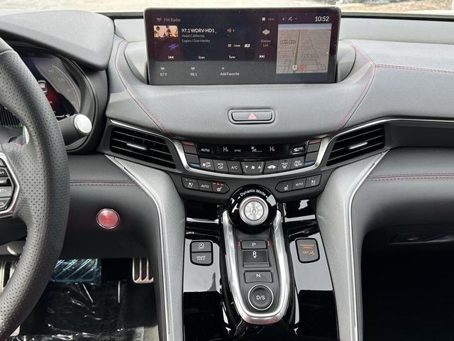 Photo of 2025 Platinum White Pearl Acura TLX