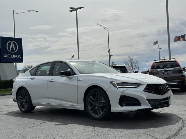 Photo of 2025 Platinum White Pearl Acura TLX