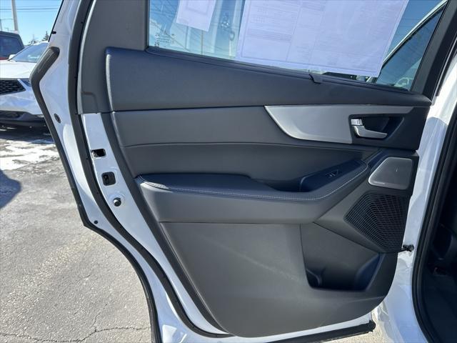 Photo of 2025 Platinum White Pearl Acura MDX