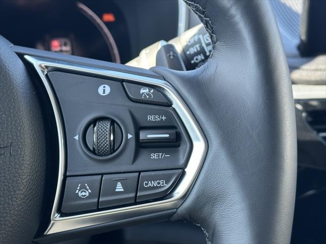 Photo of 2025 Platinum White Pearl Acura MDX