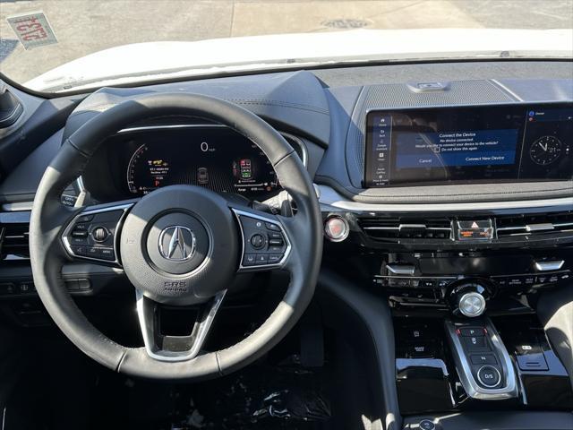 Photo of 2025 Platinum White Pearl Acura MDX