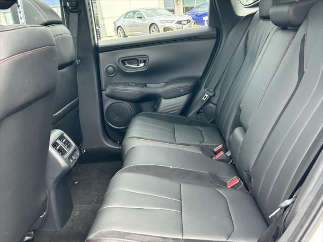 Photo of 2025 Platinum White Pearl Acura ADX