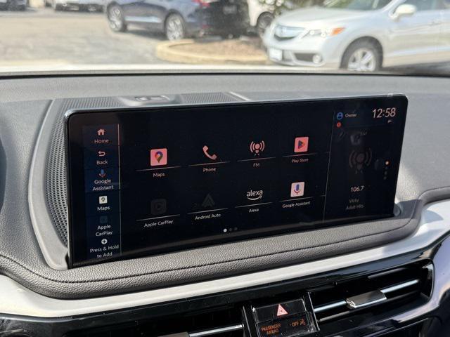 Photo of 2025 Platinum White Pearl Acura MDX