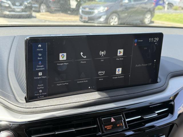 Photo of 2025 Platinum White Pearl Acura MDX