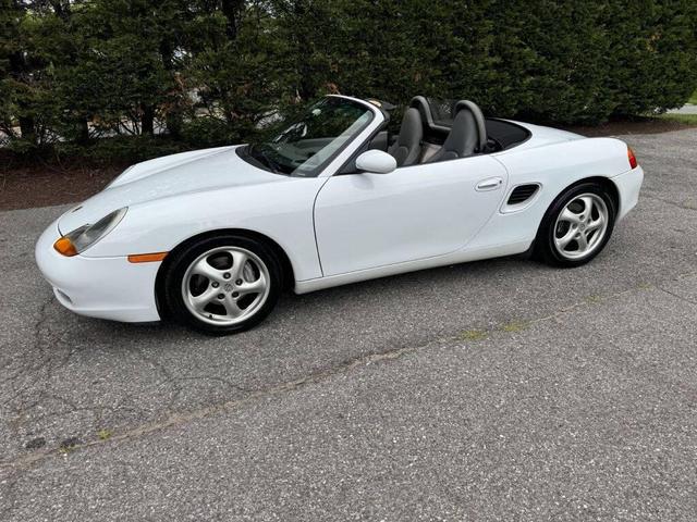 Photo of 1997 Glacier White Porsche Boxster