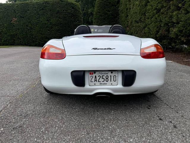 Photo of 1997 Glacier White Porsche Boxster
