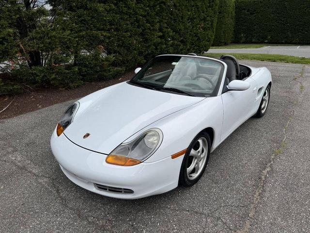 Photo of 1997 Glacier White Porsche Boxster