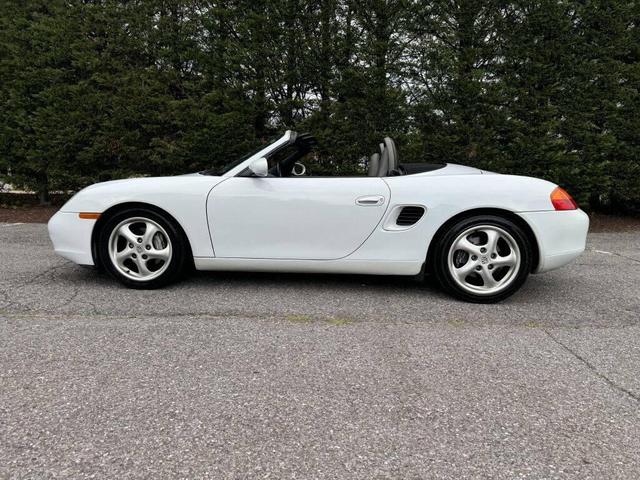 Photo of 1997 Glacier White Porsche Boxster