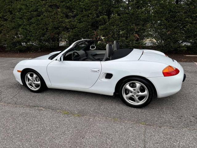 Photo of 1997 Glacier White Porsche Boxster