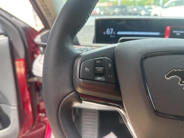 Photo of 2025 Molten Magenta Metallic Tinted Clearcoat Ford Mustang Mach-E