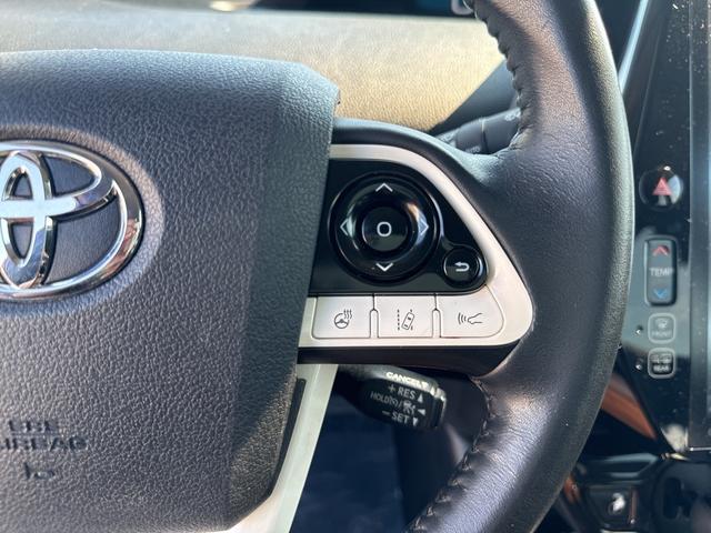 Photo of 2017 Hypersonic Red Toyota Prius Prime