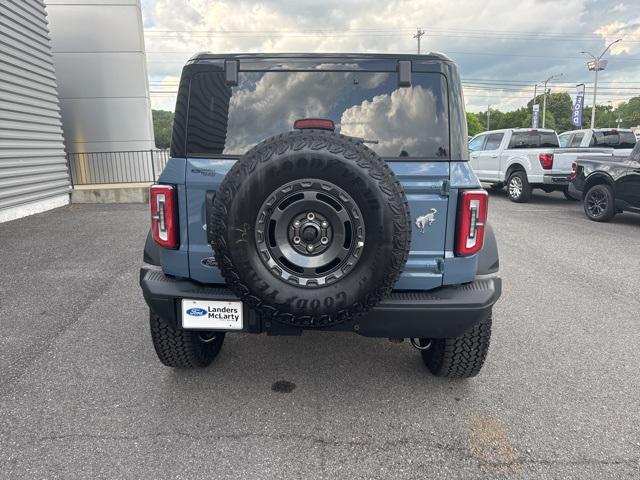 Photo of 2025 Azure Gray Metallic Tri-Coat Ford Bronco