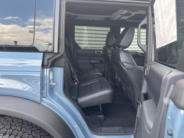 Photo of 2025 Azure Gray Metallic Tri-Coat Ford Bronco
