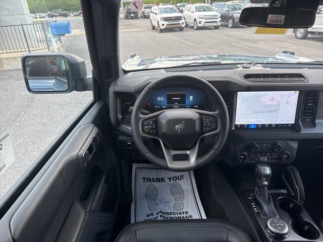 Photo of 2025 Azure Gray Metallic Tri-Coat Ford Bronco