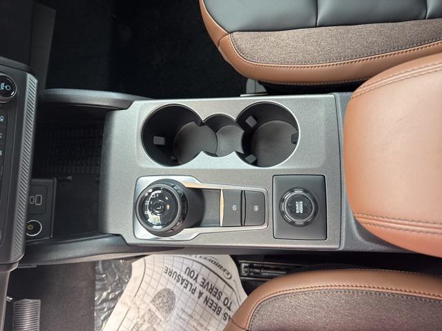 Photo of 2025 Oxford White Ford Bronco Sport