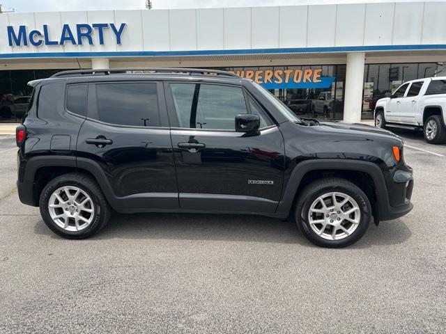 Photo of 2020 Black Clearcoat Jeep Renegade