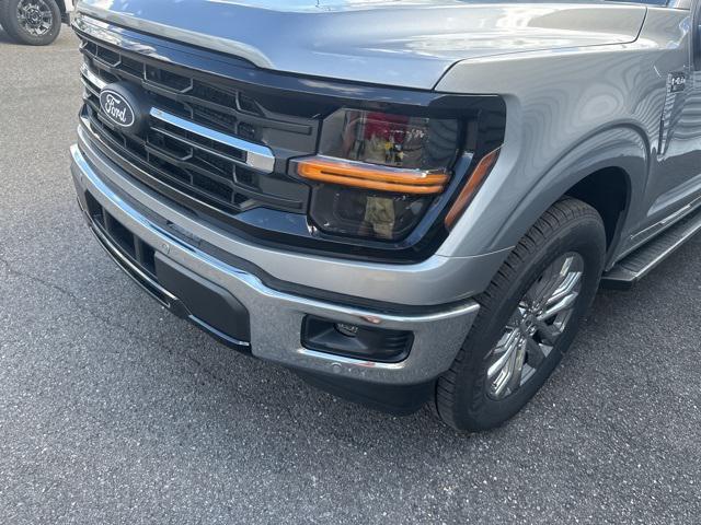 Photo of 2025 Iconic Silver Metallic Ford F-150
